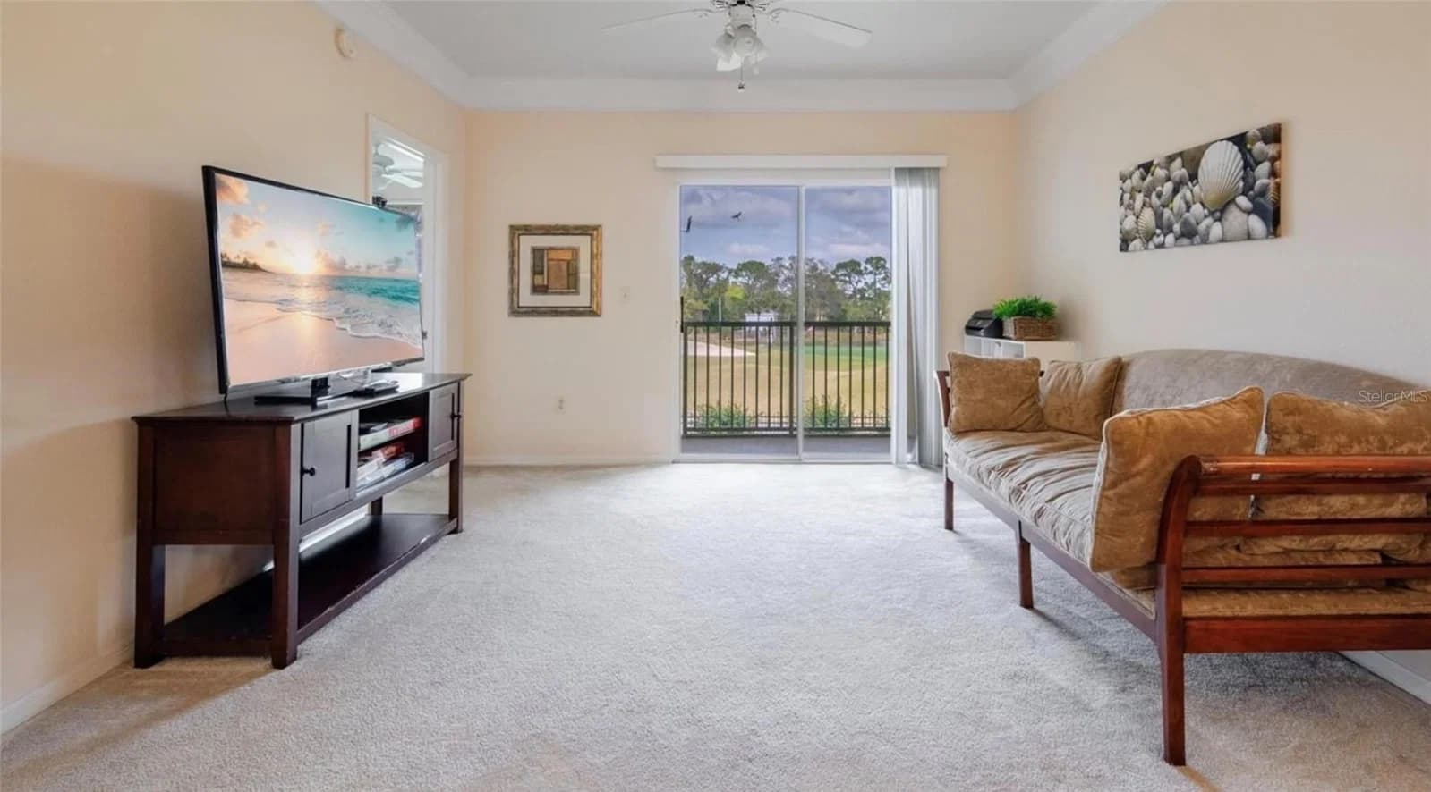 Photo 5 of 11490 VILLA GRAND