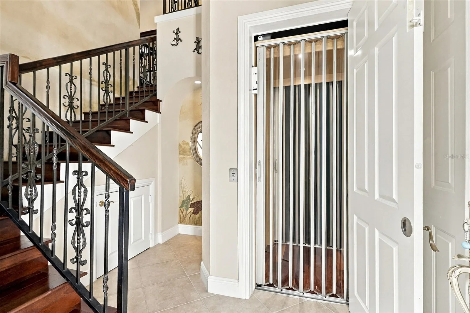 Photo 4 of 9010 CASCADA Way #201