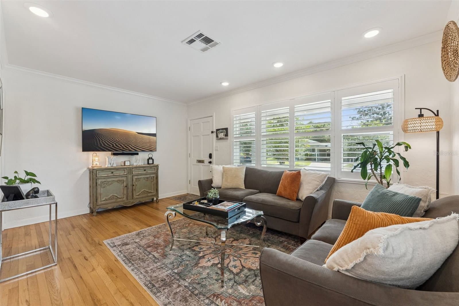 719 WARWICK