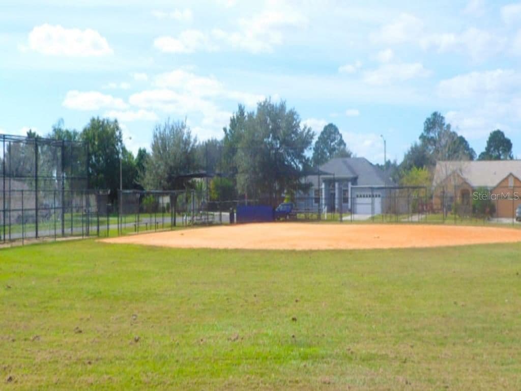 Photo 5 of PADDOCK