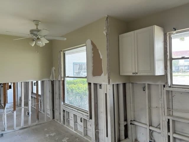 2512 WOODGATE