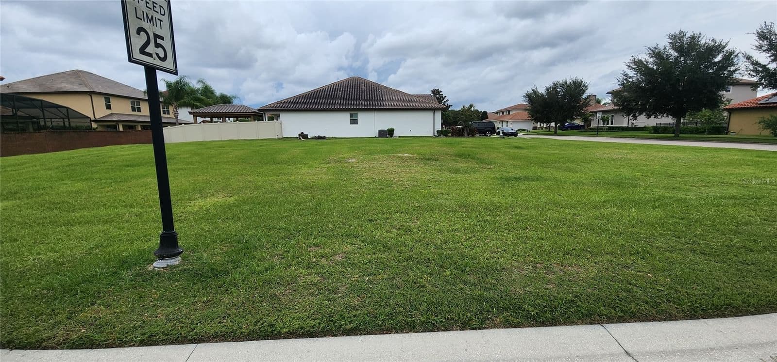 Photo 4 of 1198 BELLA VISTA CIR