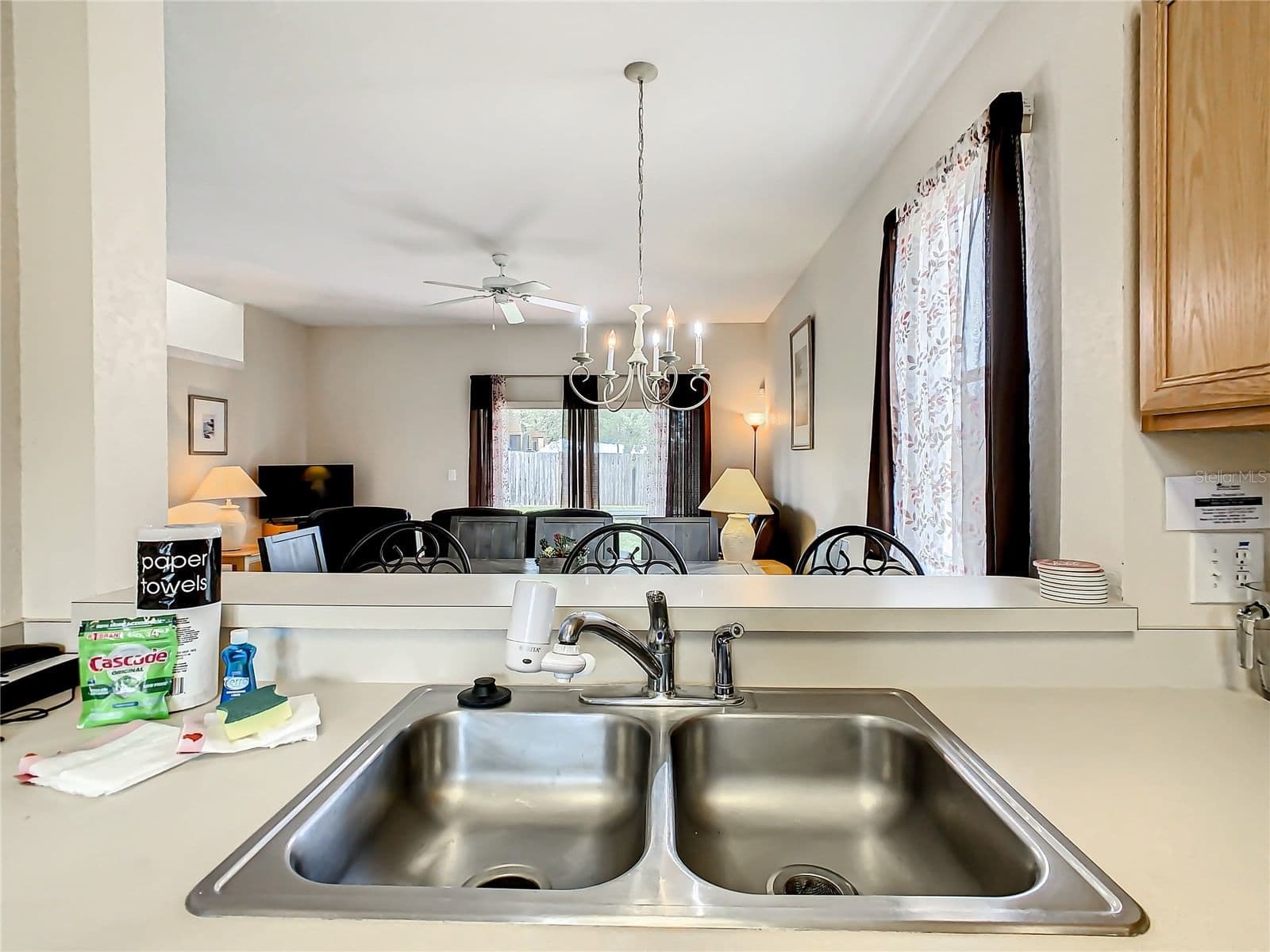 Photo 5 of 702 CALABRIA AVE