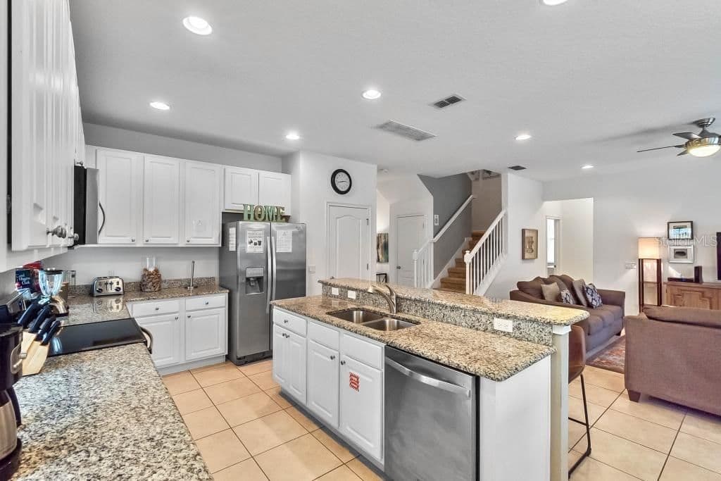 Photo 4 of 5220 OAKBOURNE