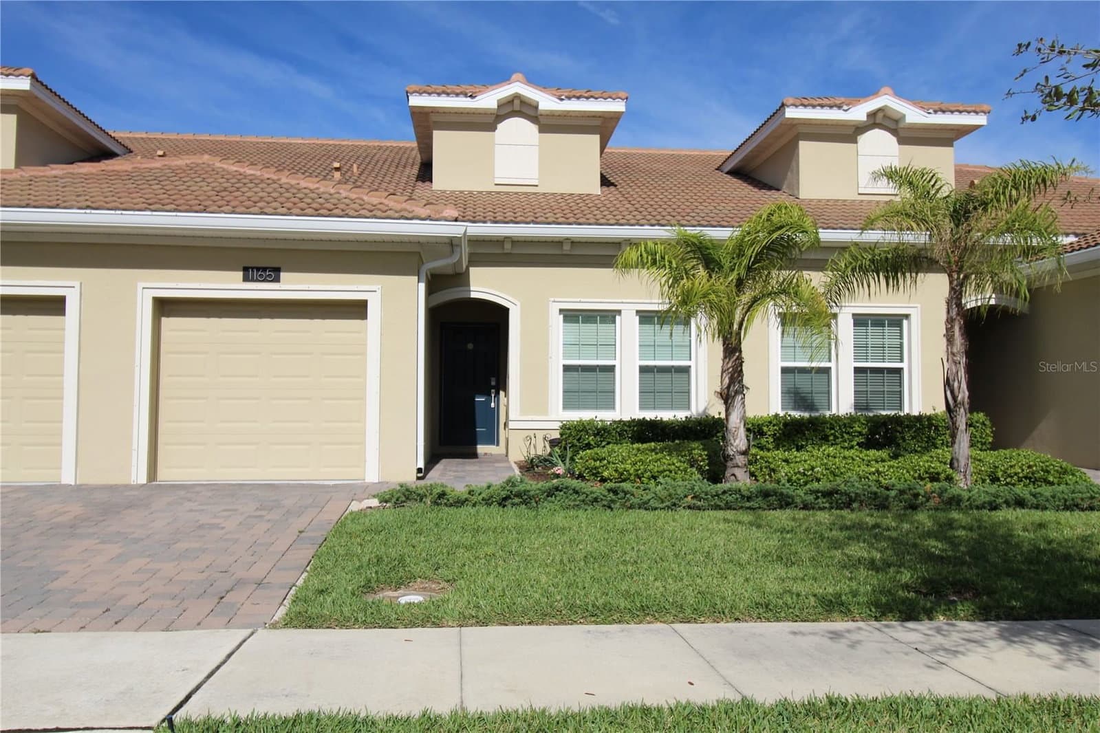 1165 TRAPPERS TRAIL