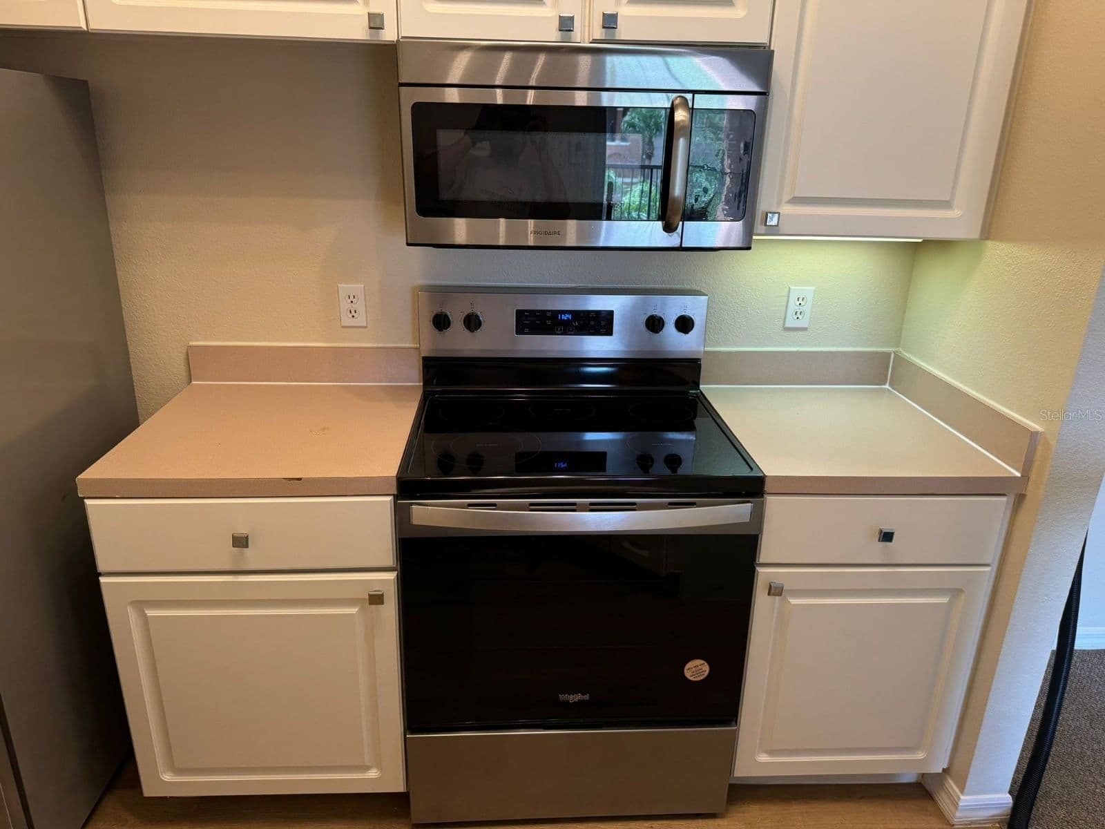 Photo 5 of 5500 METROWEST
