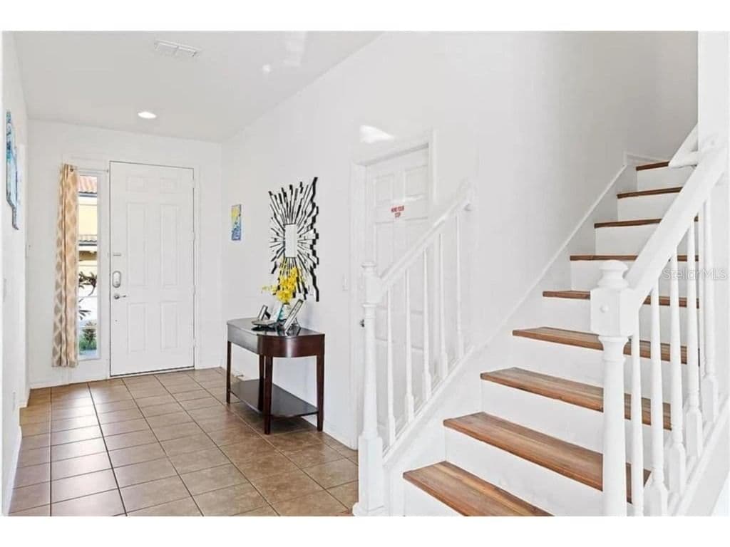 2654 ROSEMONT