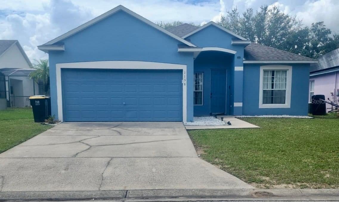 1138 KNOLLWOOD