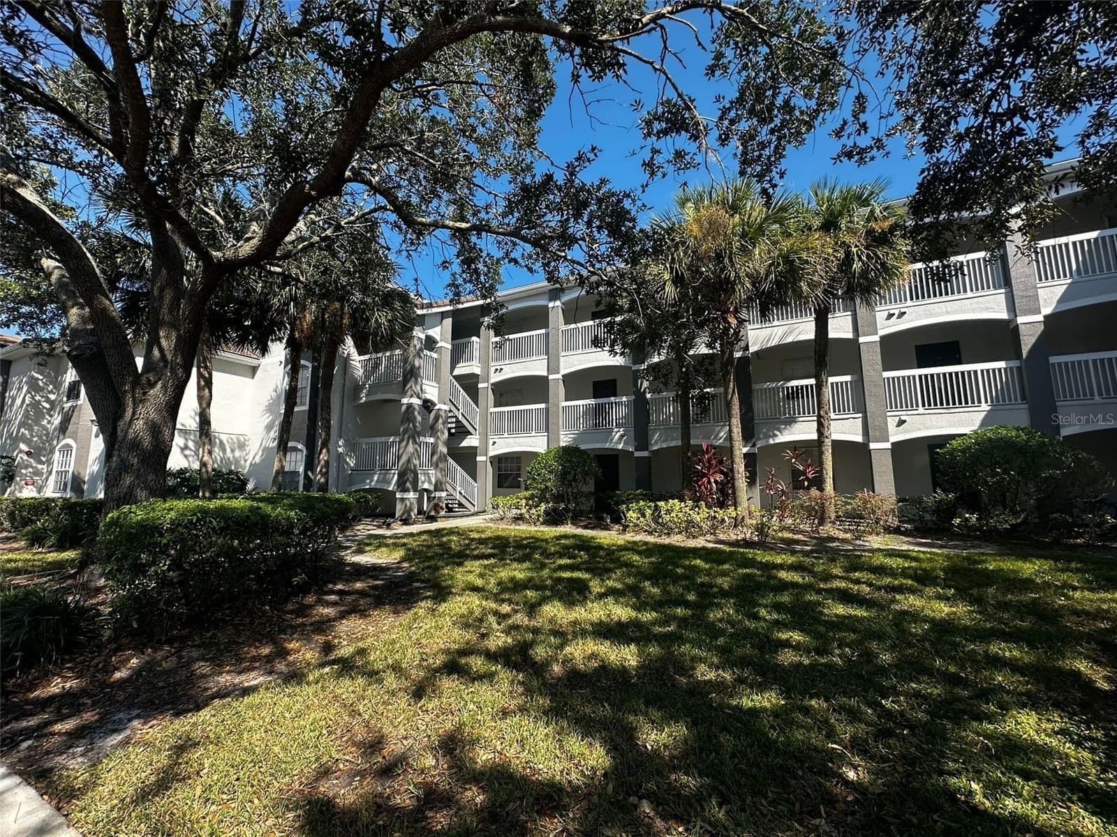 14013 FAIRWAY ISLAND