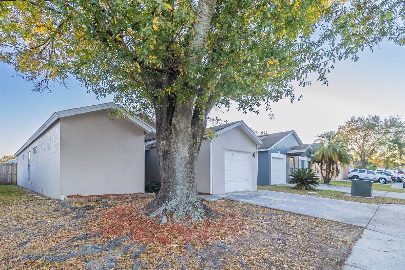 5436 WOOD CROSSING