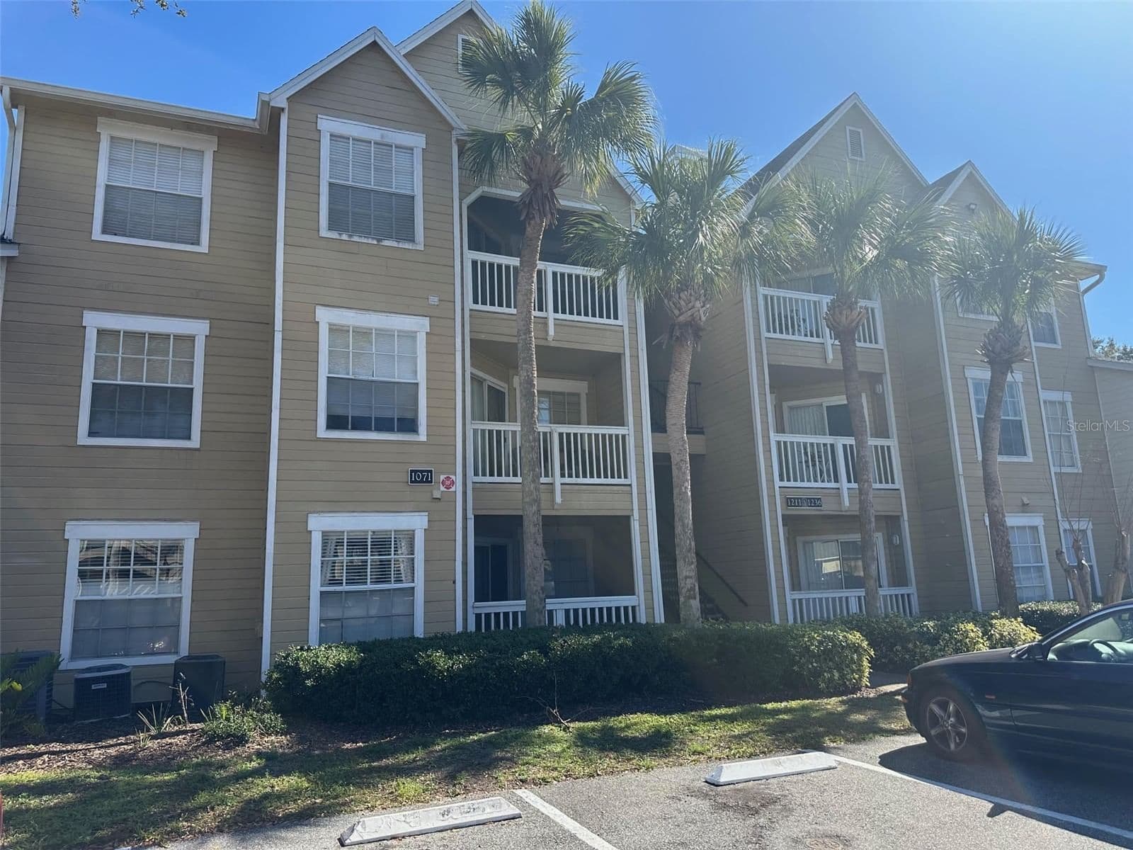 1071 HIAWASSEE