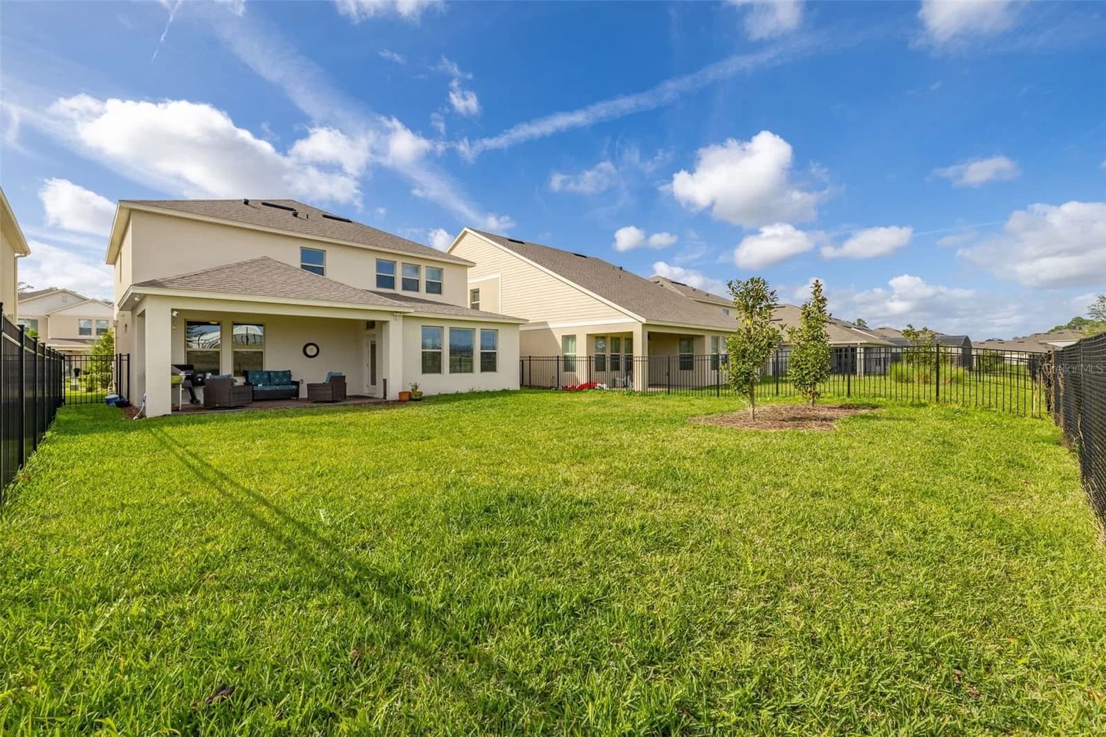 Photo 4 of 18339 OLIVER TWIST Way