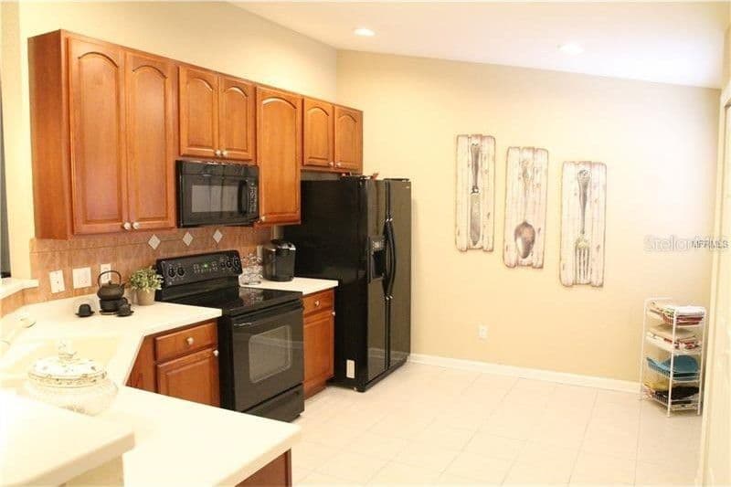 Photo 4 of 6453 ALCALDE CT