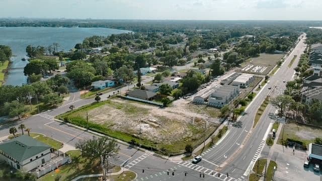 2042 ORANGE CENTER