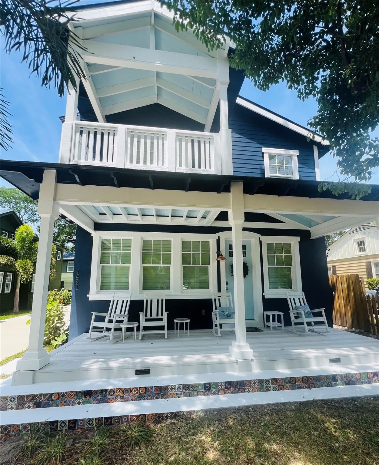 1521 HARWOOD