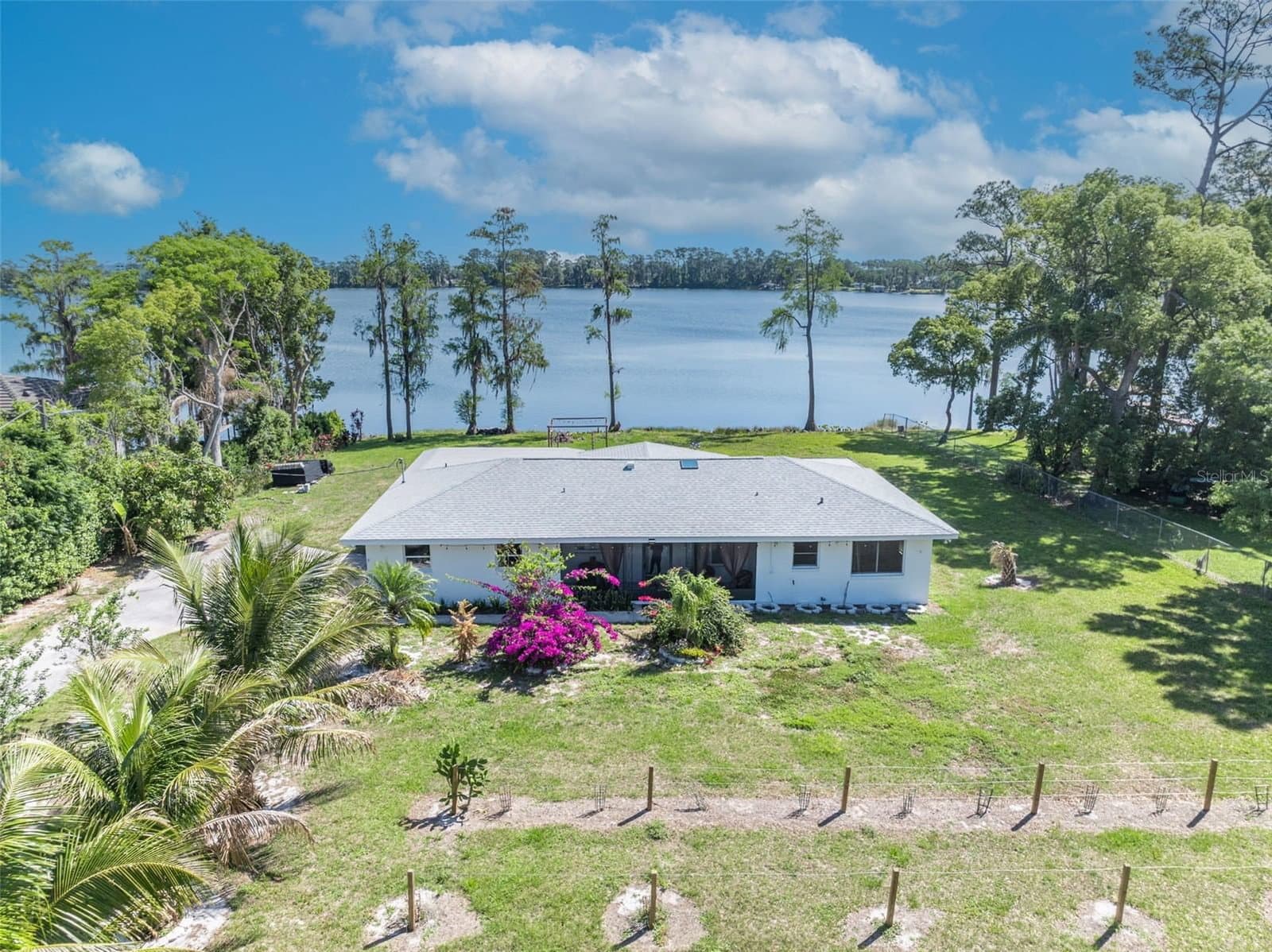 7420 LAKE WILLIS