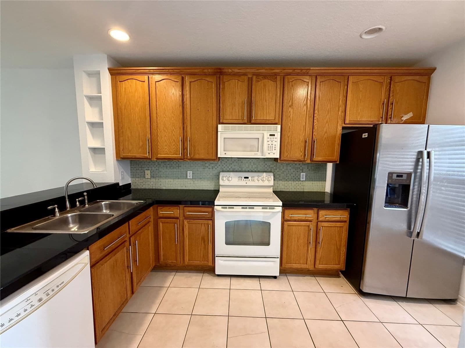 3549 WILSHIRE WAY