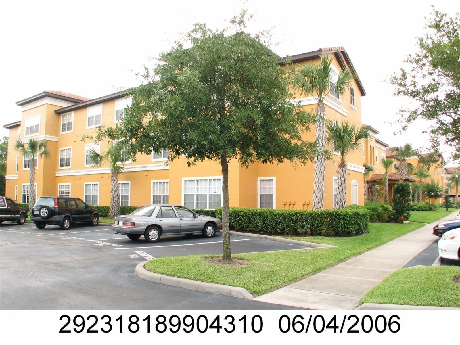 5459 VINELAND RD