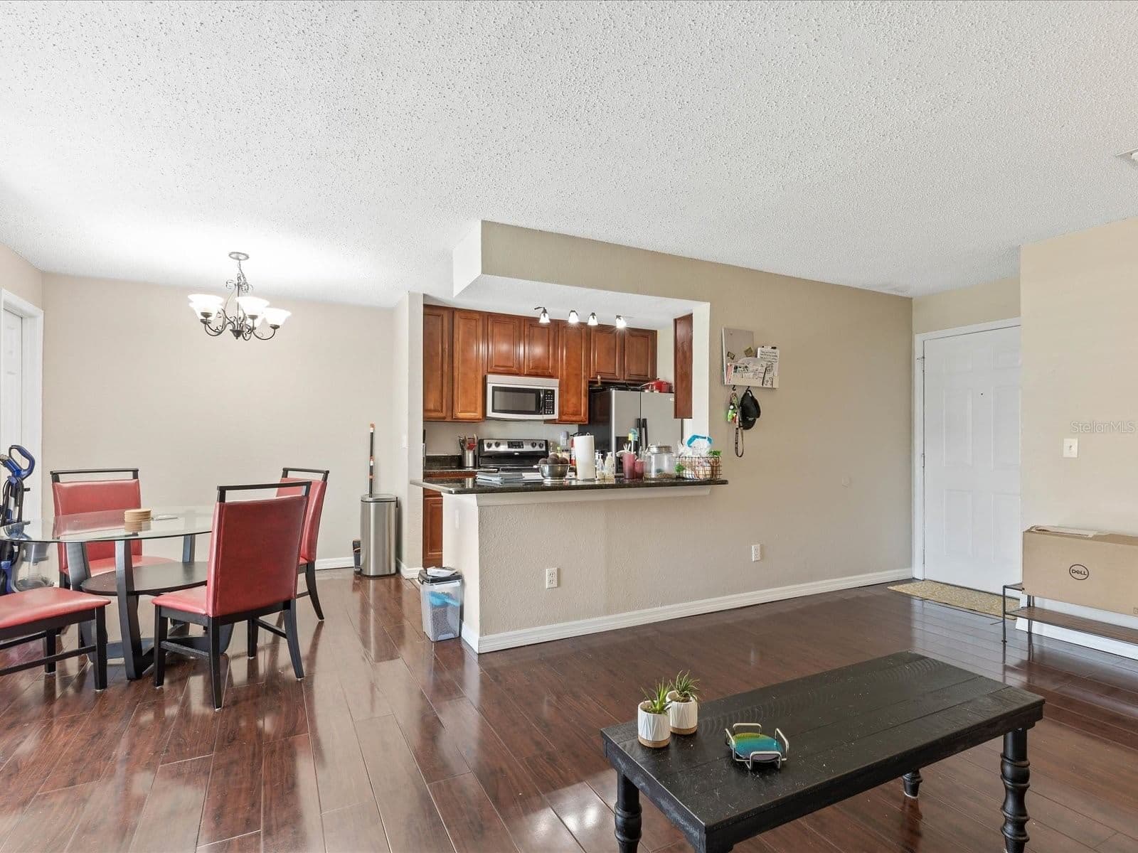 Photo 5 of 2550 ALAFAYA