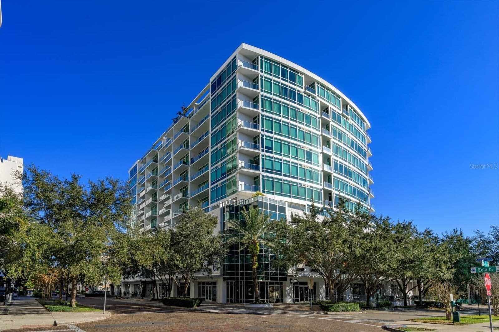 101 EOLA