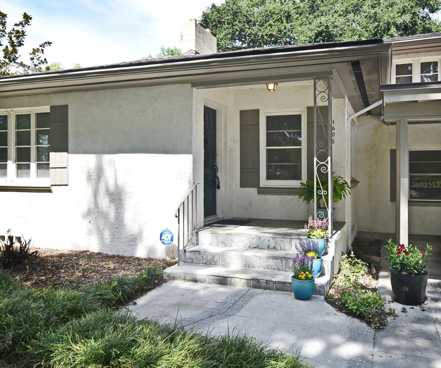 Photo 4 of 1606 ORANGEWOOD