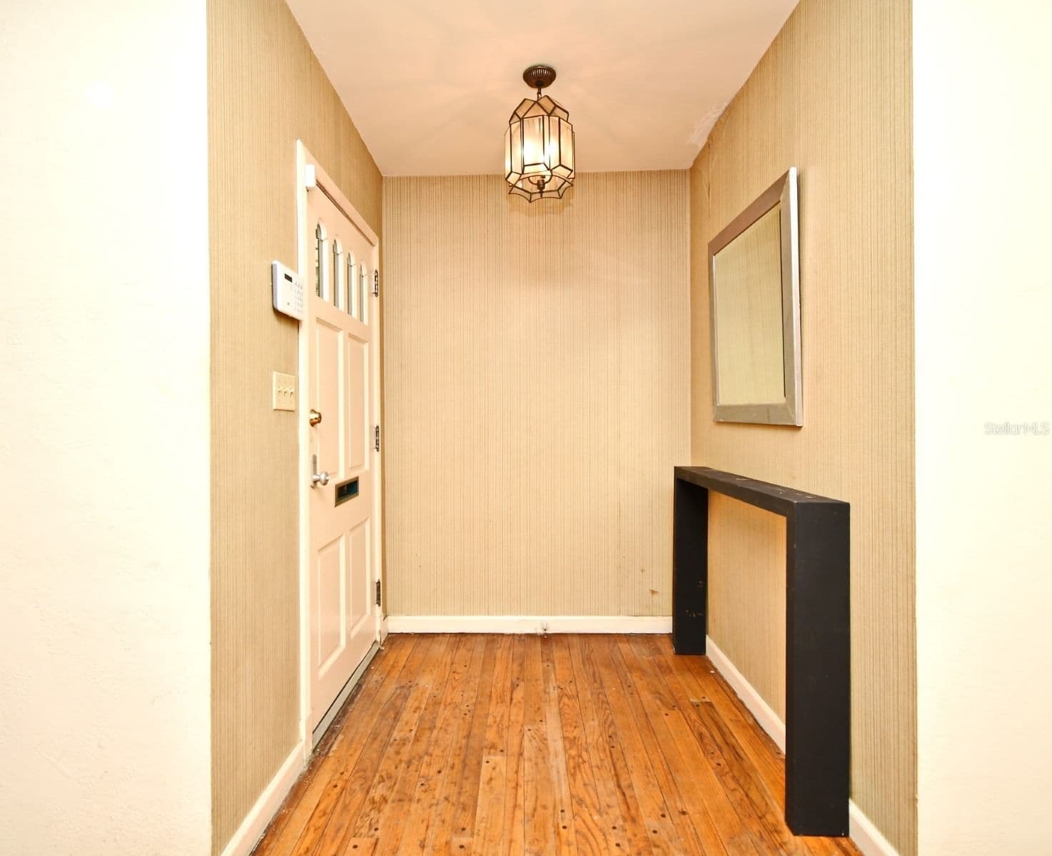 Photo 5 of 1606 ORANGEWOOD