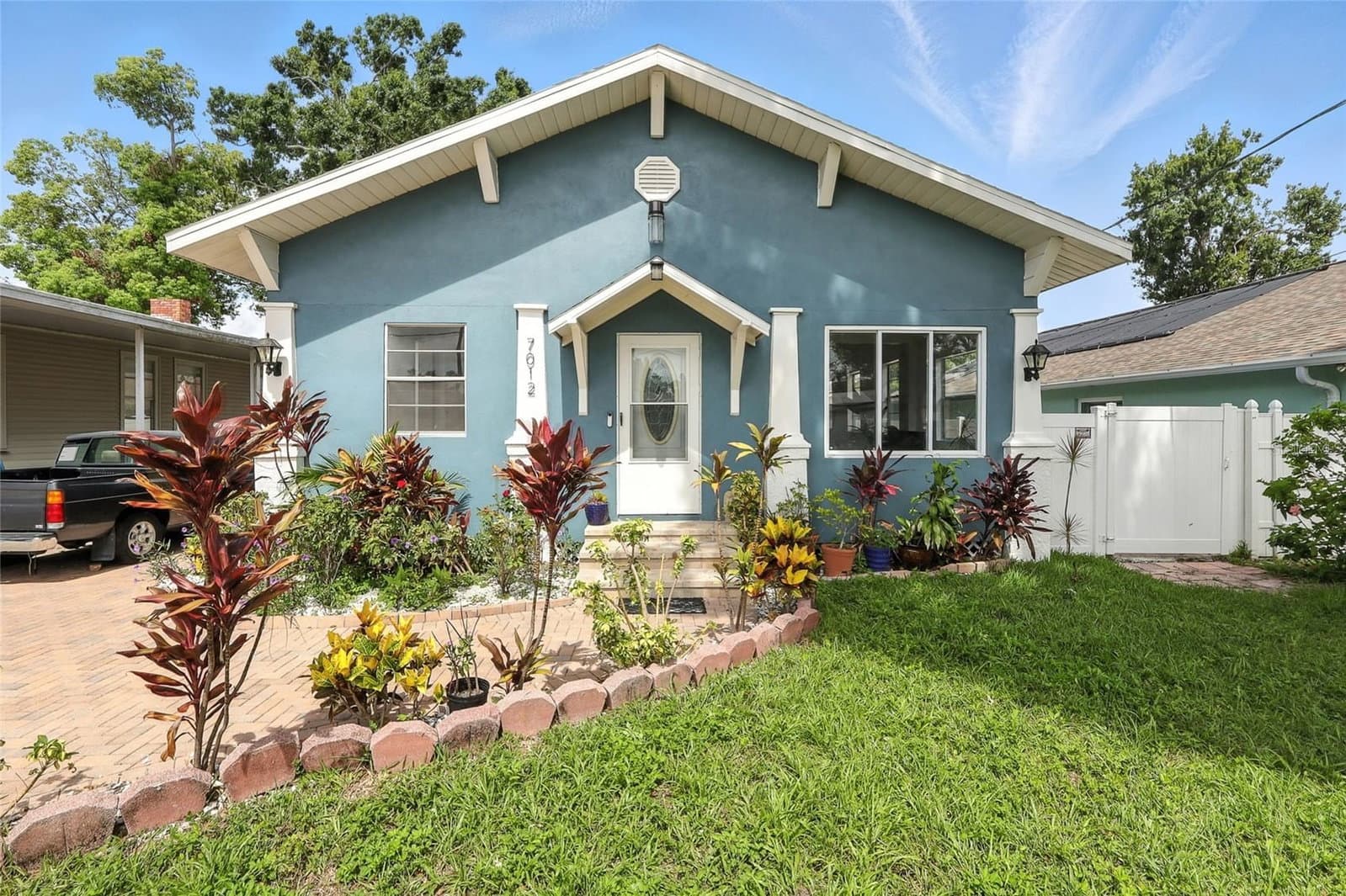 7012 HUBERT