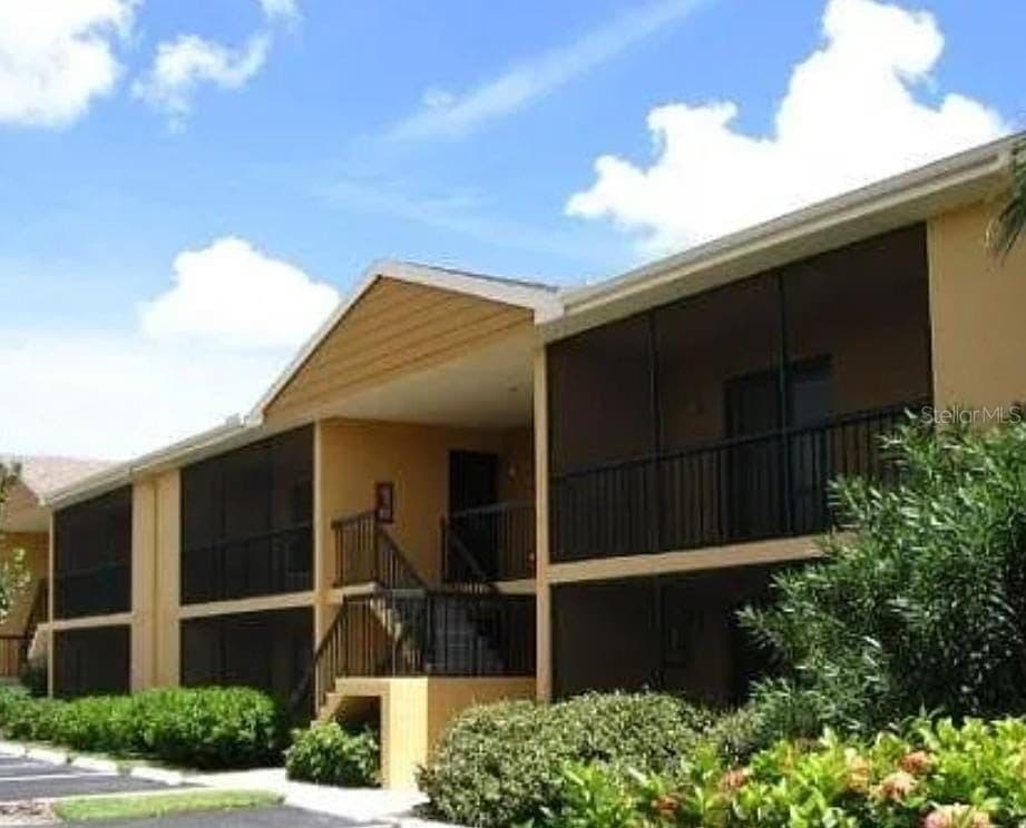 5313 SUMMERLIN
