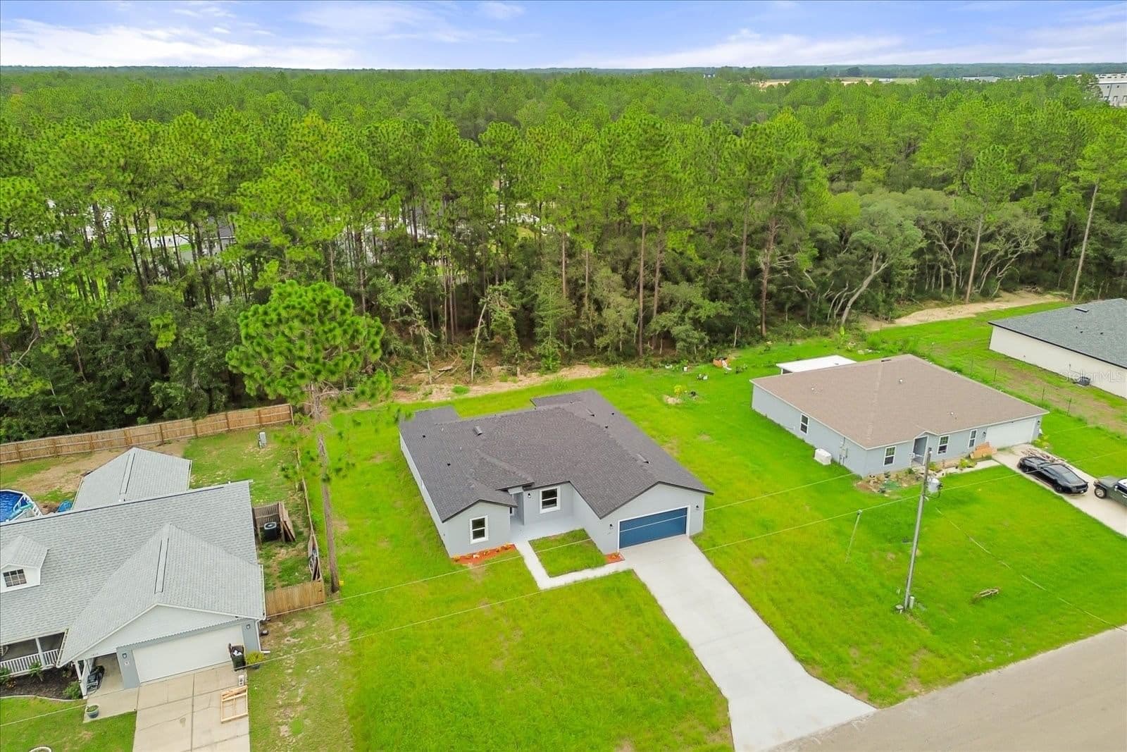 Photo 5 of 6211 SW 144TH STREET RD