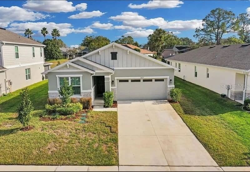 10157 SPRING LAKE
