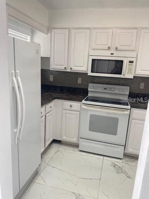 Photo 4 of 1820 AMBERLY
