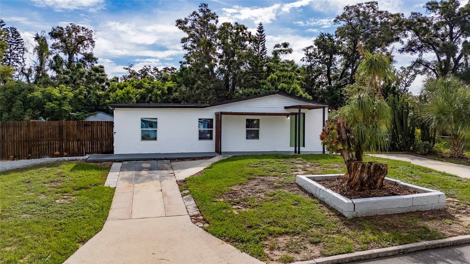 5621 LUNSFORD
