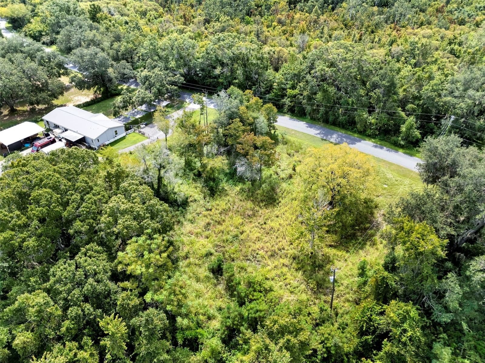 Photo 4 of 15325 TROUSDALE