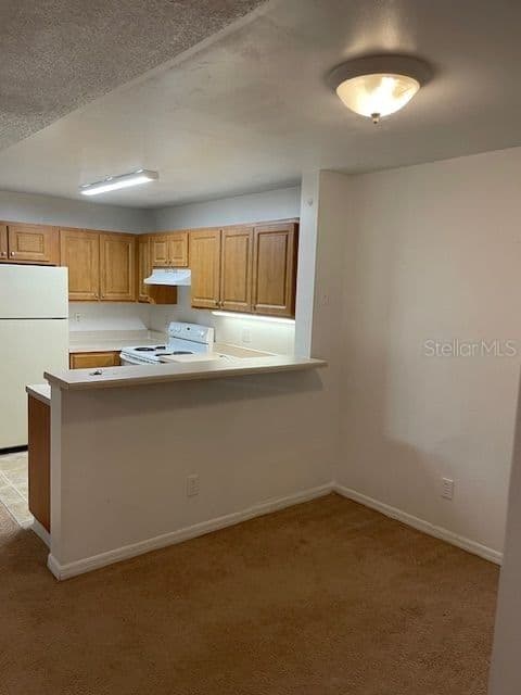 Photo 5 of 6052 WESTGATE