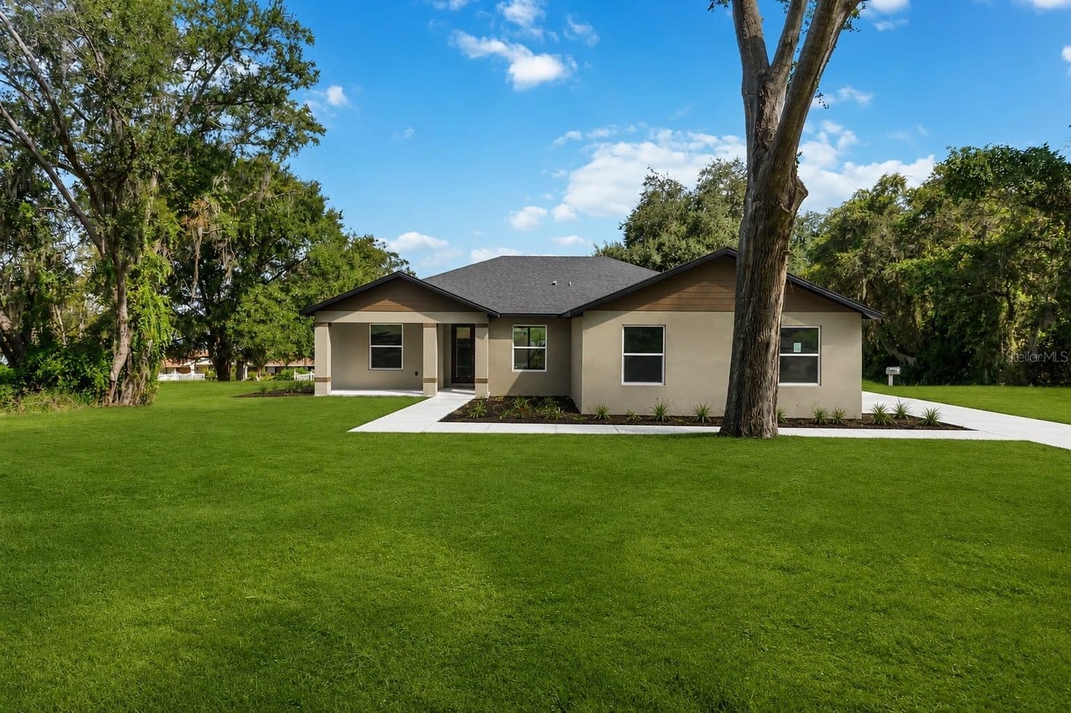 11110 OLEANDER