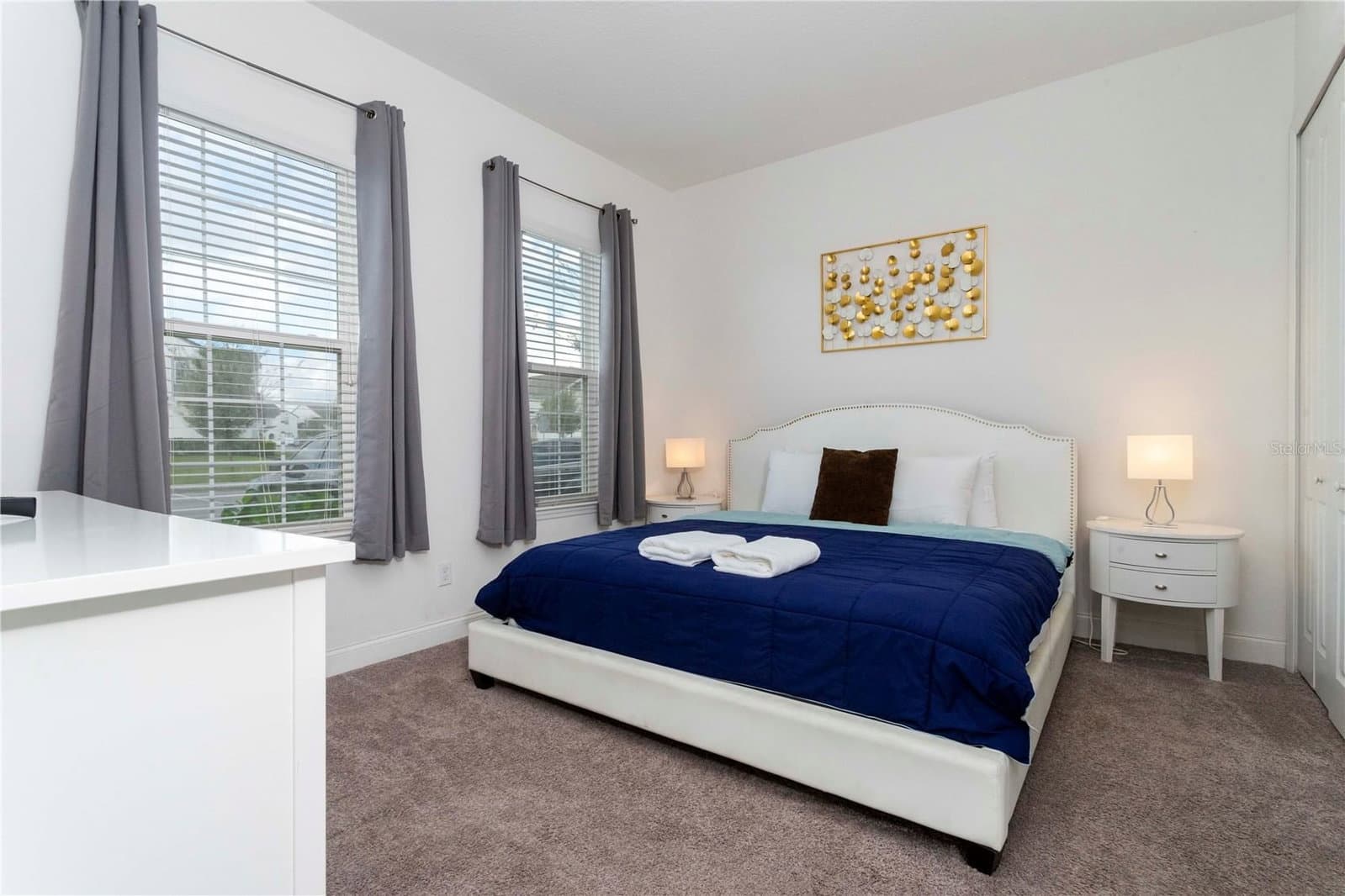 Photo 5 of 270 CAPTIVA