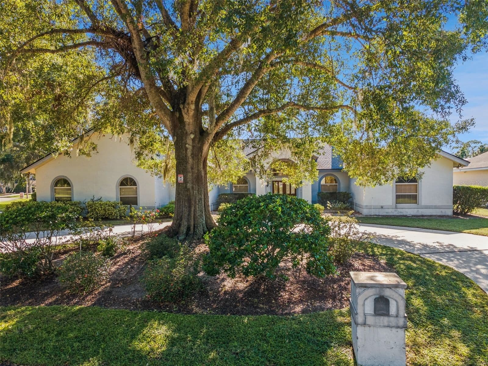 2964 PLANTATION