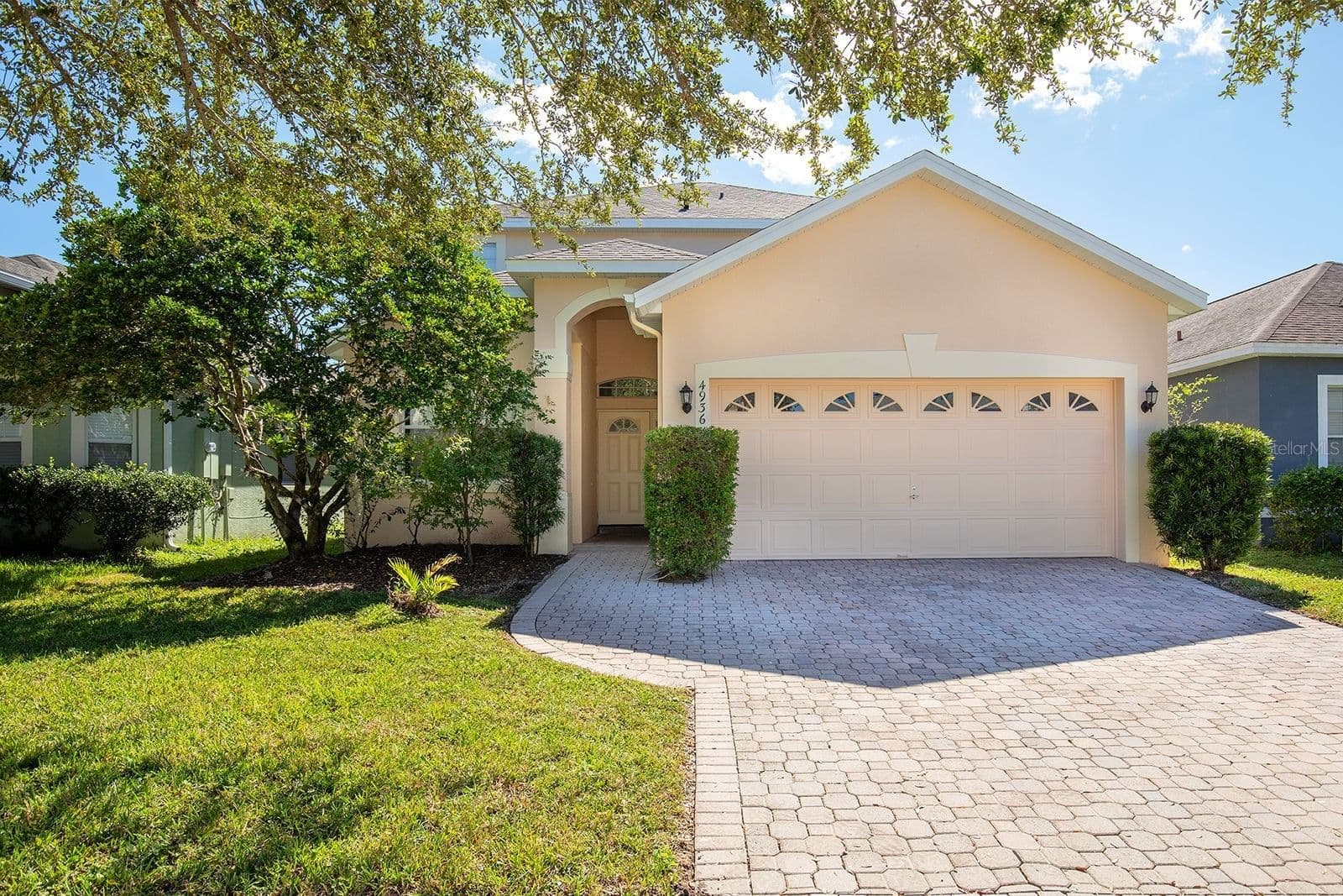 4936 BELLTHORN