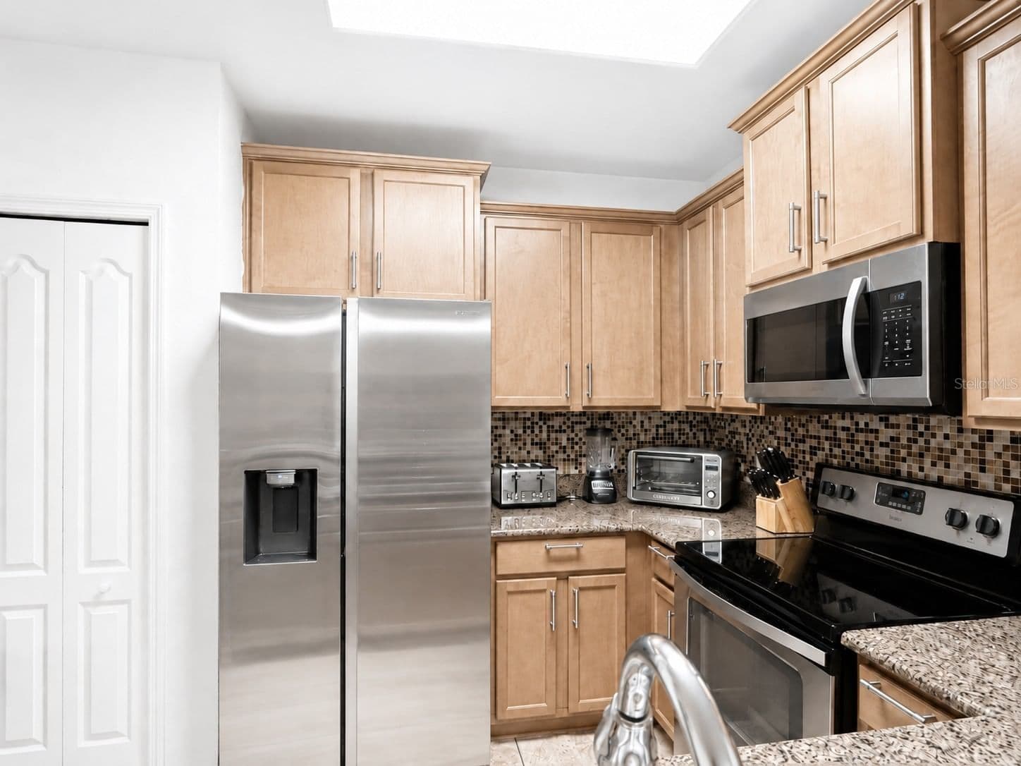 Photo 5 of 1056 CYPRESS POINTE