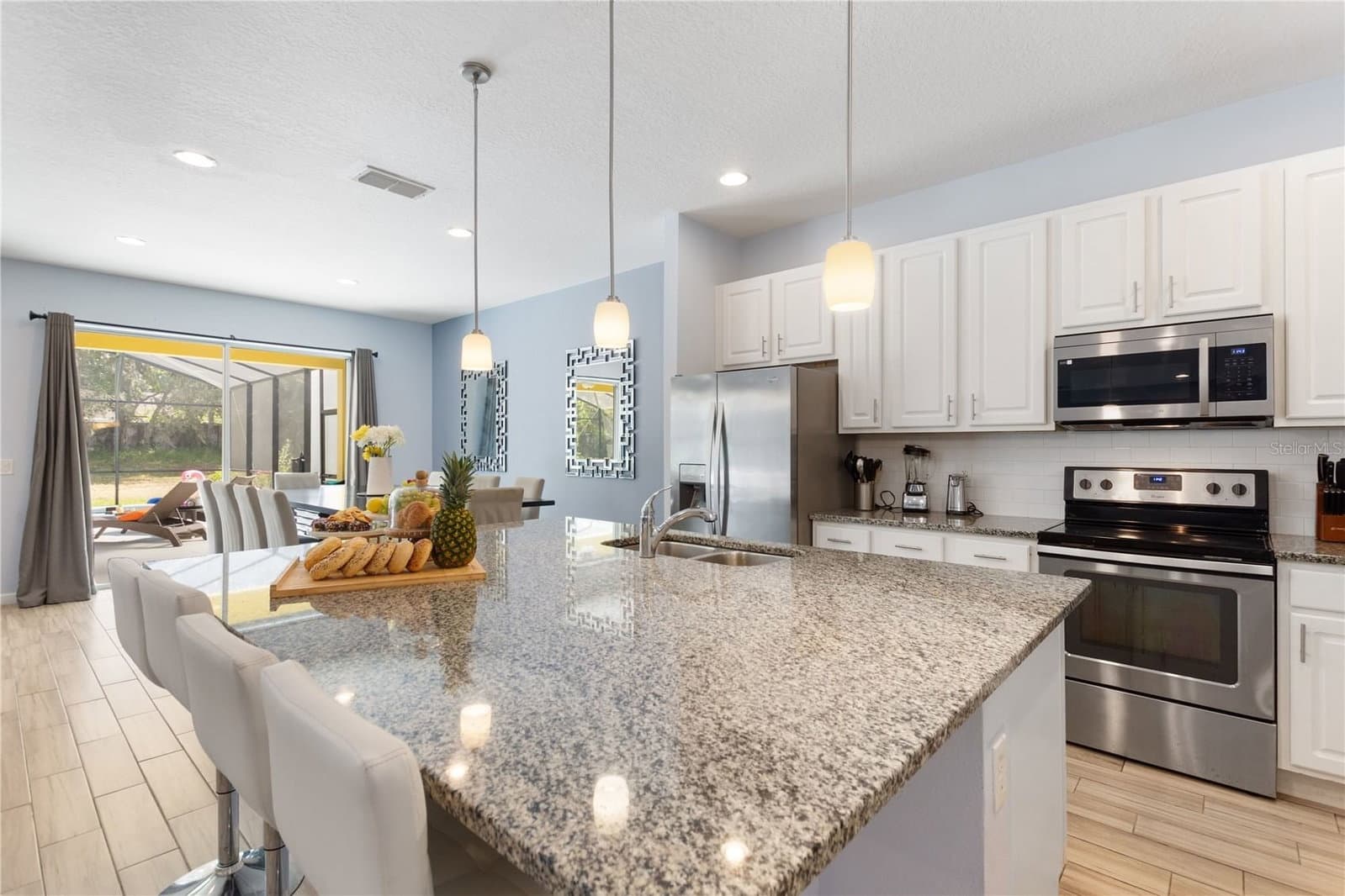 5252 OAKBOURNE