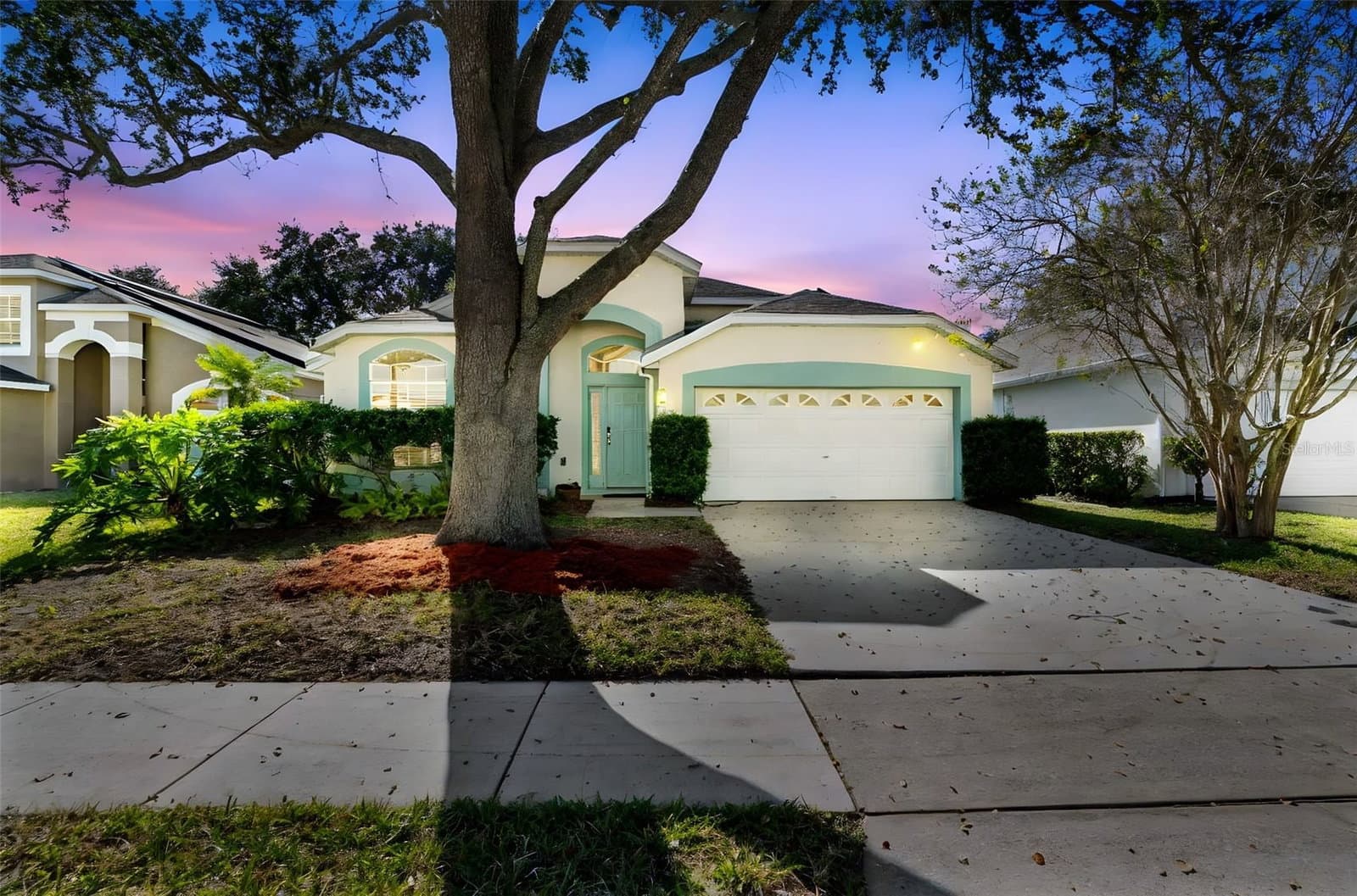 2640 HERON LANDING