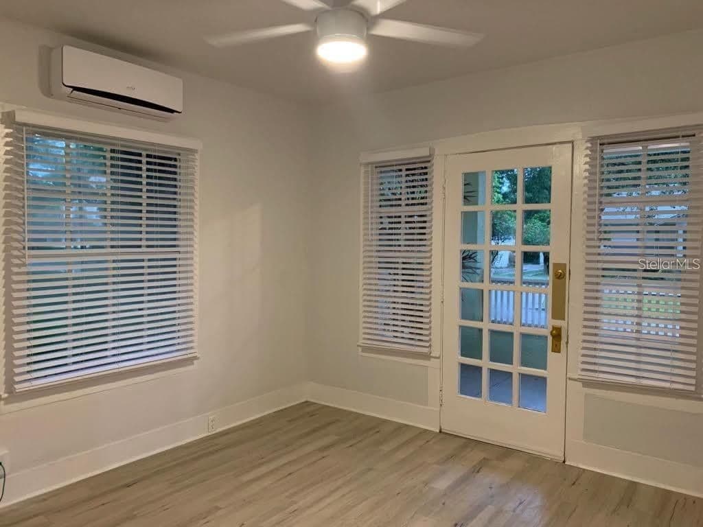 Photo 4 of 510 SUMMERLIN