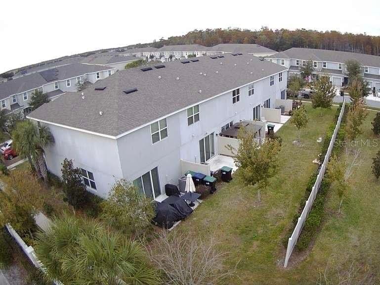 10731 SILK TREE