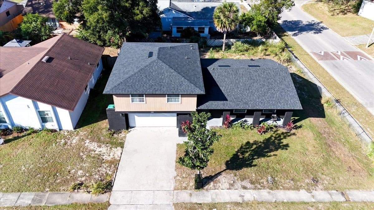 2244 MENOMONEE