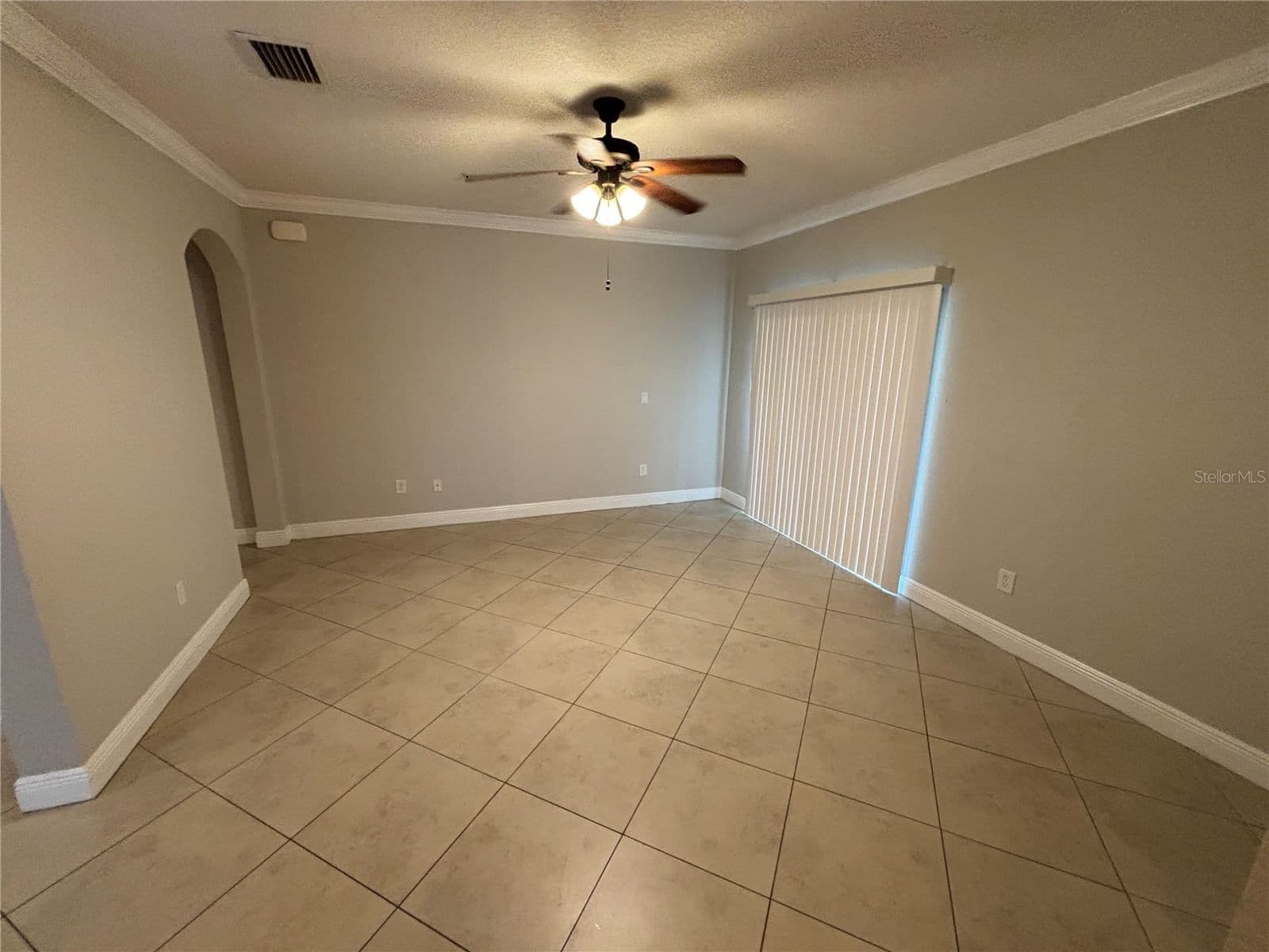 3719 LAKE ORLANDO