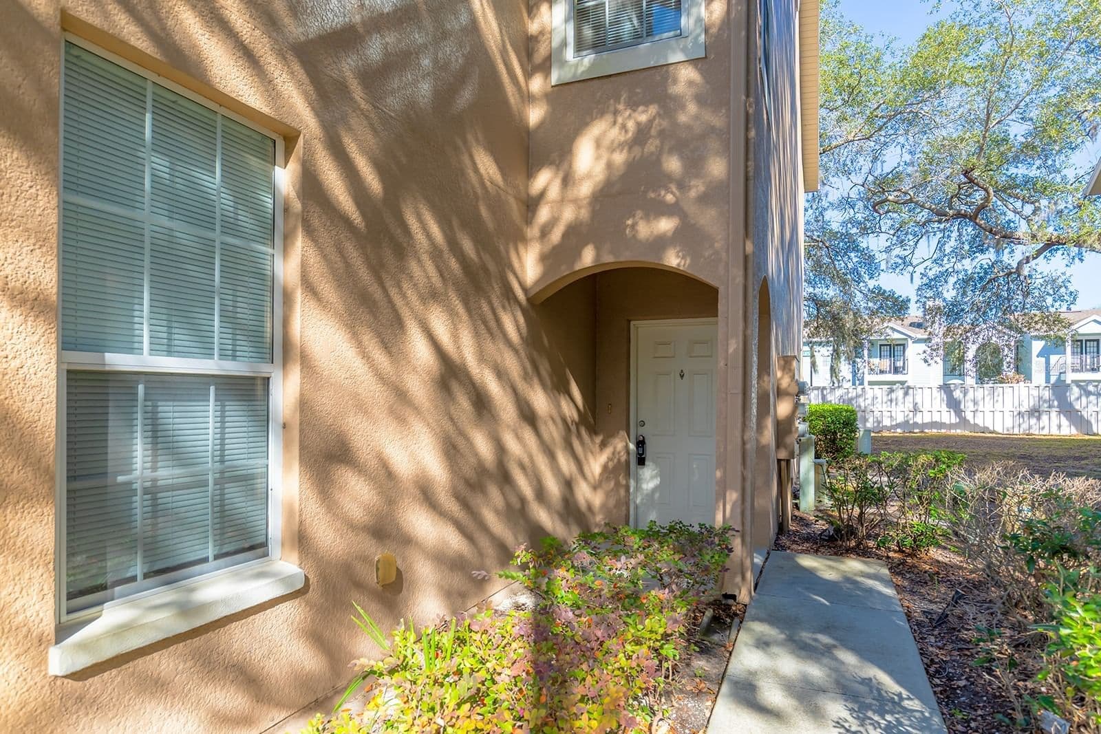 2536 LANCIEN