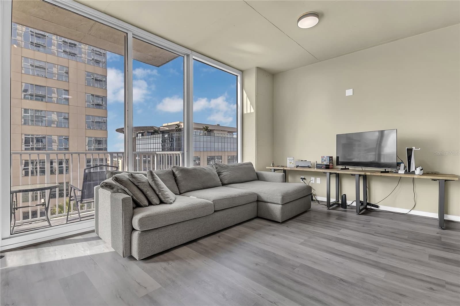 155 COURT