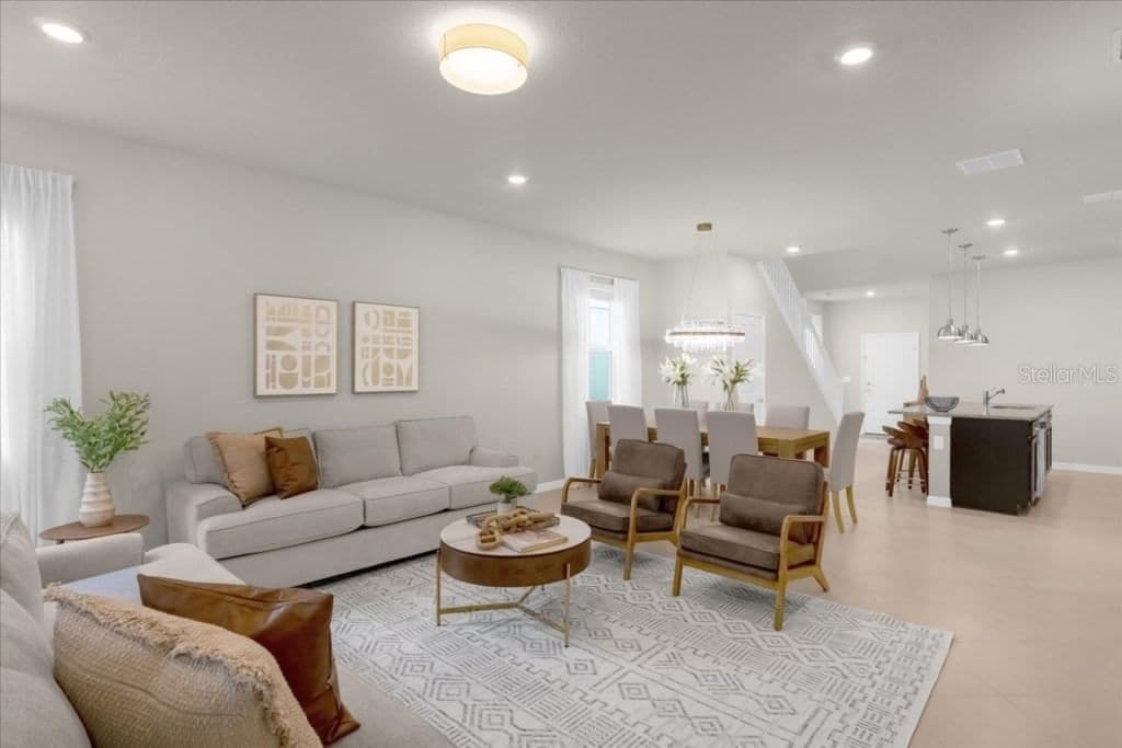 1261 EMERALD ROW