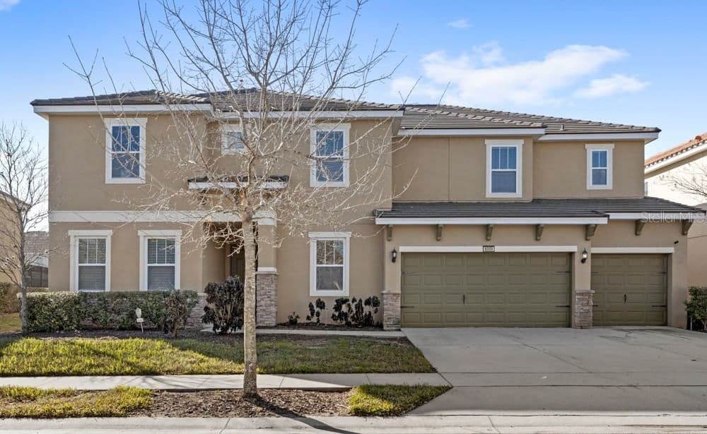 6009 BROAD OAK