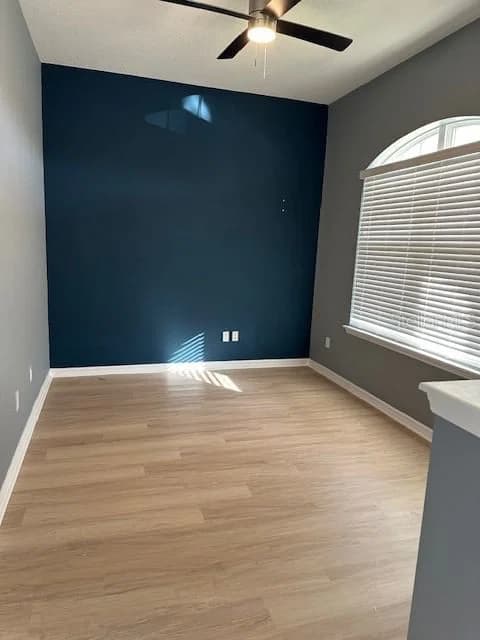 Photo 5 of 16758 ABBEY HILL Court
